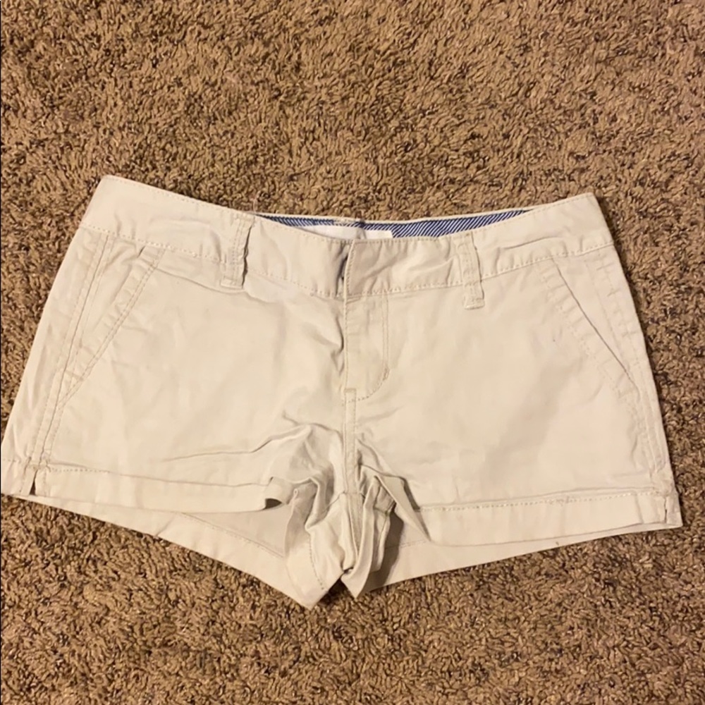 Women’s light khaki Aeropostale shorts